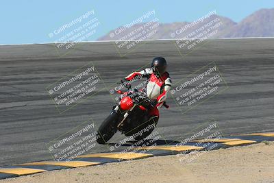 media/Mar-24-2025-Moto Forza (Mon) [[57ce5c5cff]]/3-Beginner Group/Session 2 Bowl/